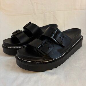 NWOB Madden Girl Dizzyy Double Buckle Platform Lug Sole Slide Sandals Wo's 9